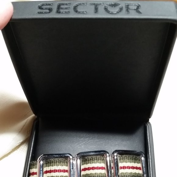 NWT in Box Sector Mens Bracelet - Picture 3 of 3